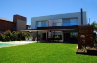 Country Funes Hills- Miraflores-289m2 04