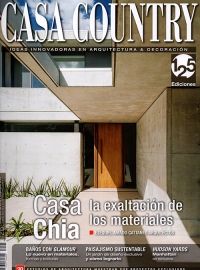 Casa Country - La exaltación de los materiales